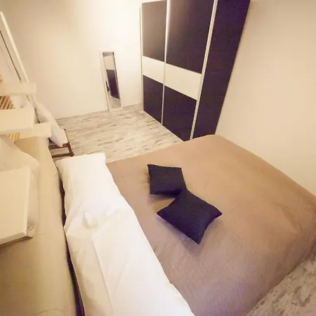 Maison D'aoste Apartment Aosta